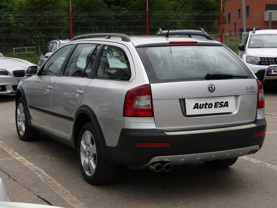 Škoda Octavia II 2.0 TDi Scout 4x4