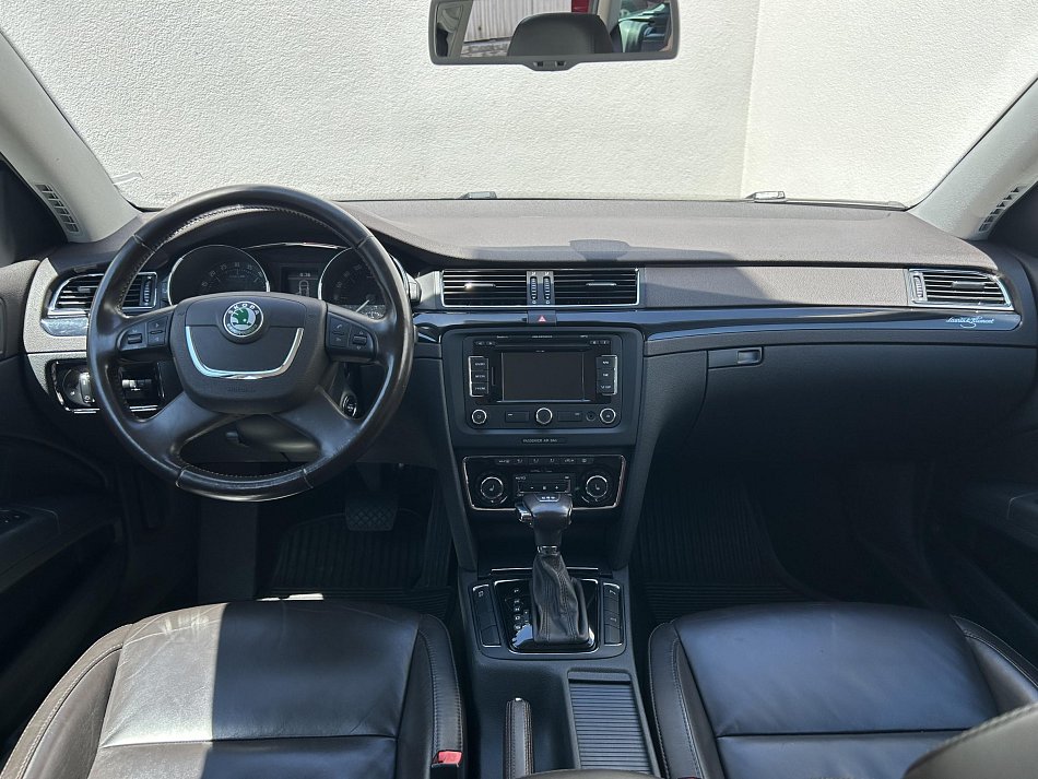 Škoda Superb II 2.0 TDi L&K