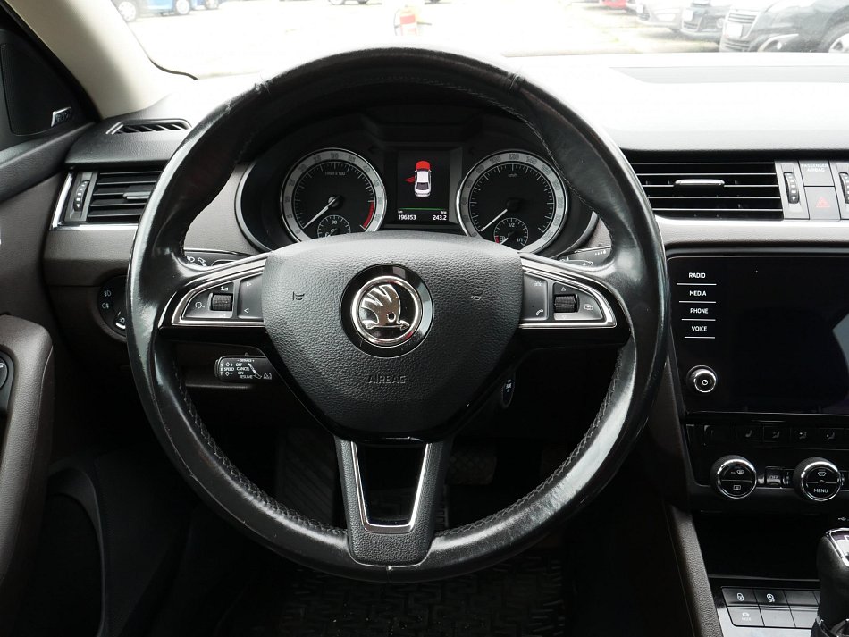 Škoda Octavia III 2.0 TDi  4x4