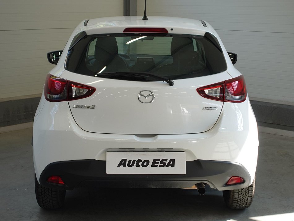 Mazda 2 1.5i 