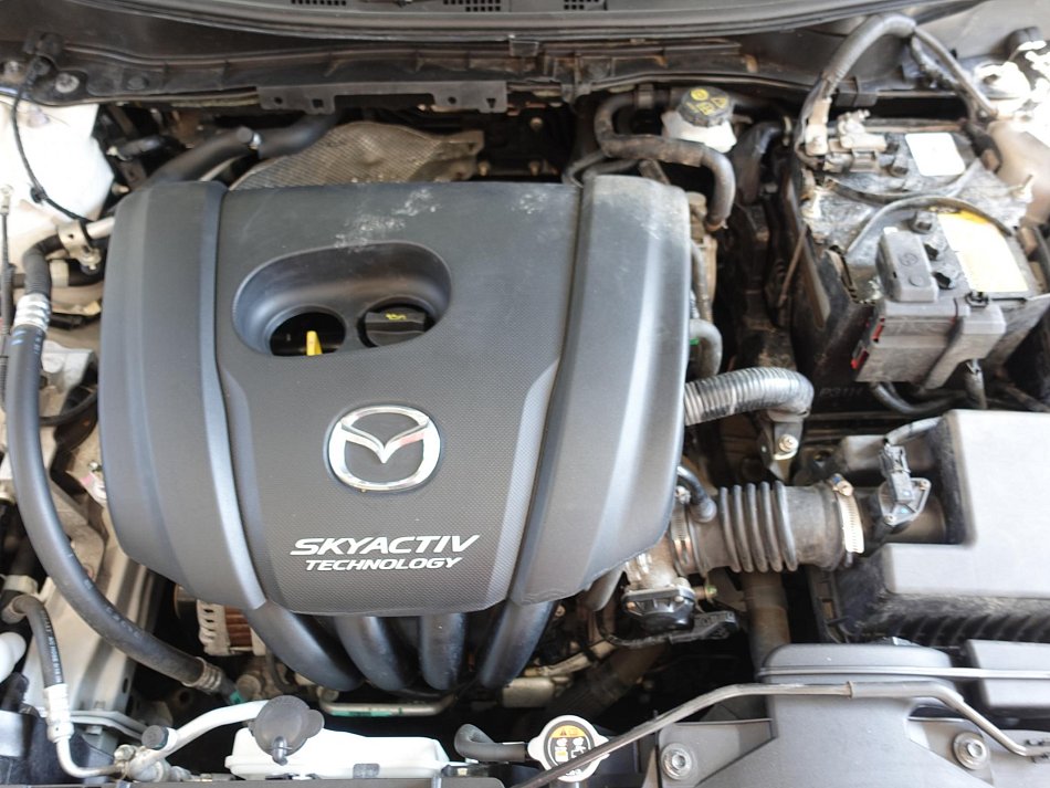 Mazda 2 1.5i 