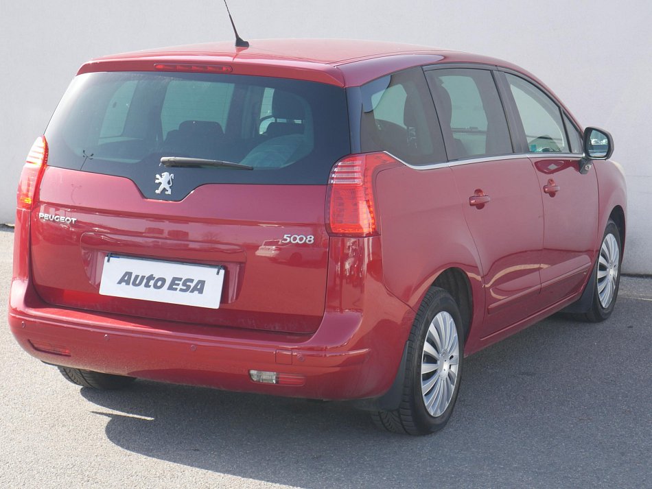 Peugeot 5008 1.6 HDi Premium