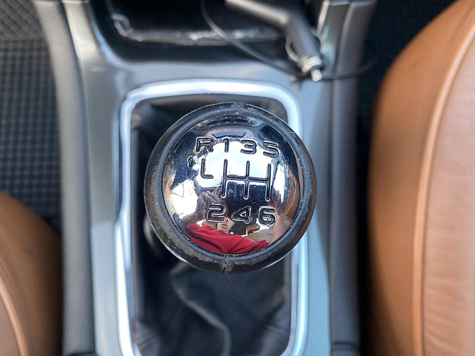 Peugeot 607 2.2 HDi 