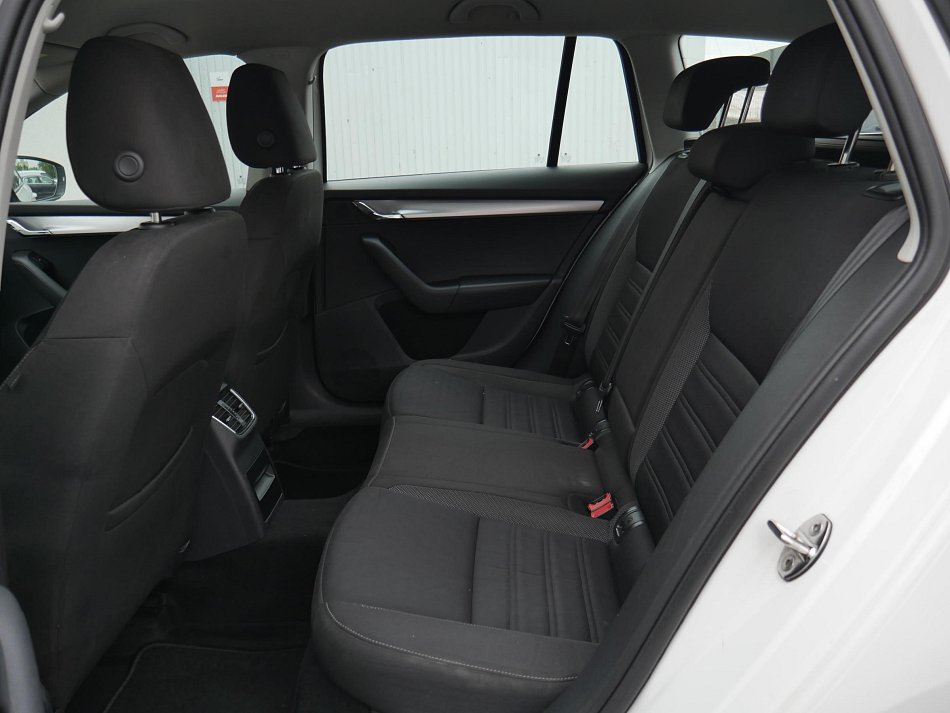 Škoda Octavia III 1.6 TDI 