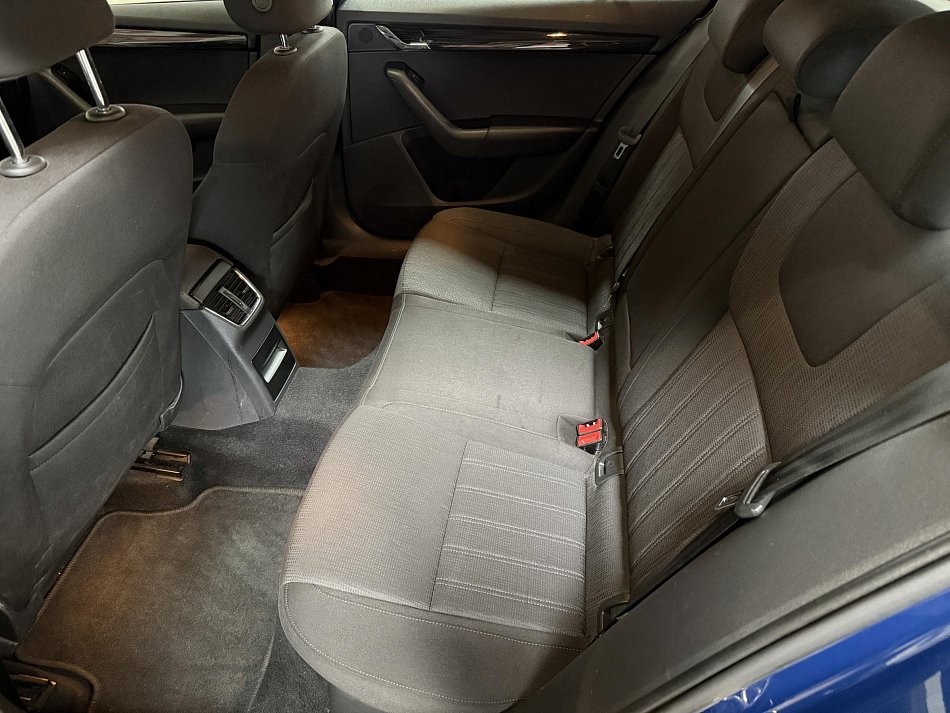 Škoda Octavia III 2.0 TDi Style