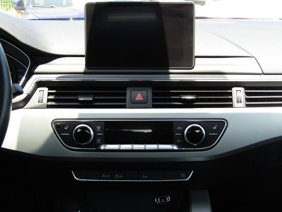 Audi A4 2.0 TDi 