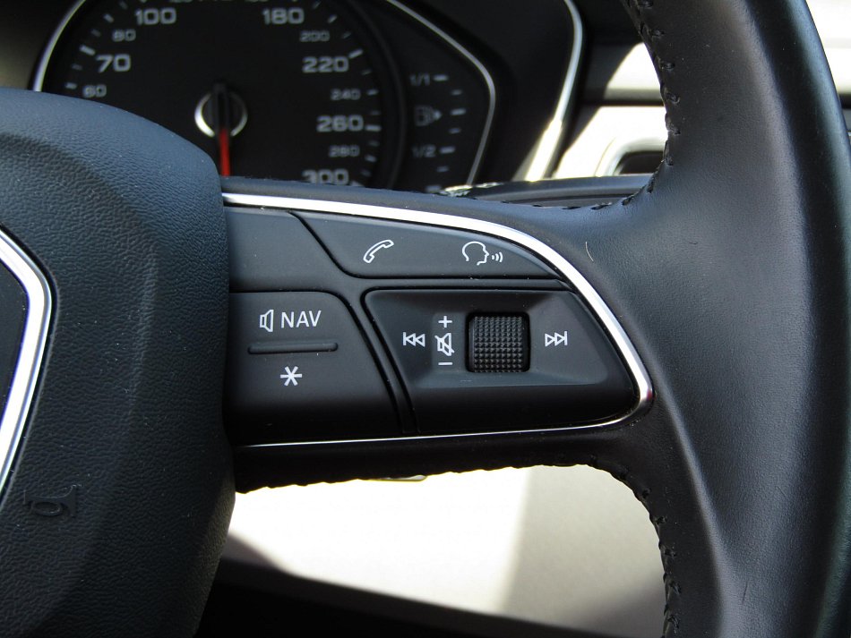 Audi A4 2.0 TDi 