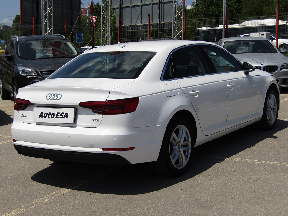 Audi A4 2.0 TDi 