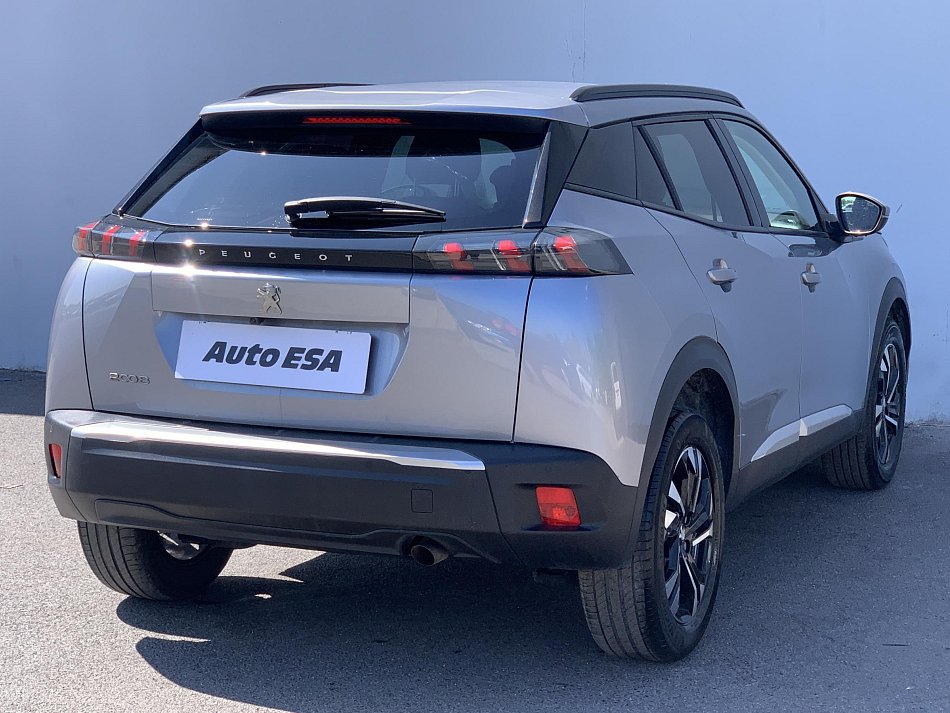 Peugeot 2008 1.2 PT Allure