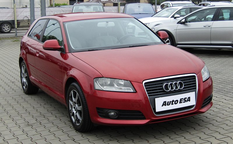 Audi A3 1.6i 