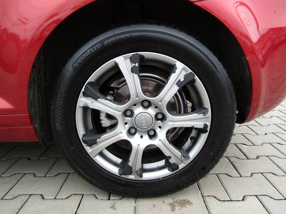 Audi A3 1.6i 