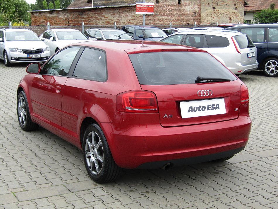 Audi A3 1.6i 