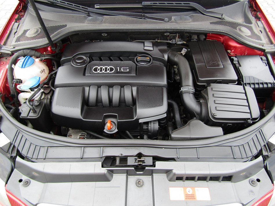Audi A3 1.6i 