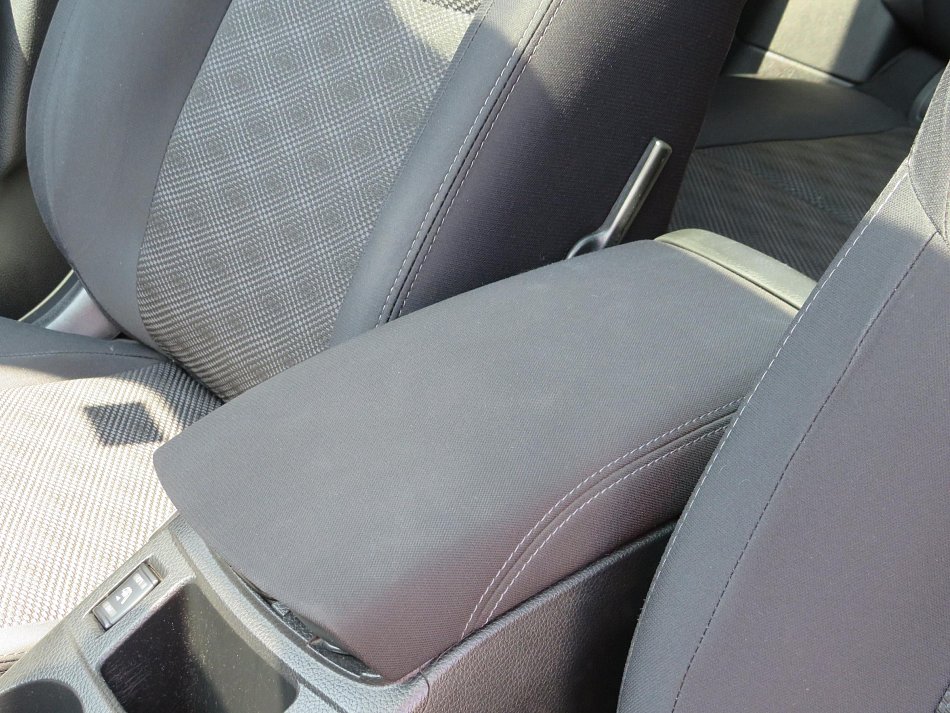 Nissan Qashqai 1.6 dCi N-Connecta