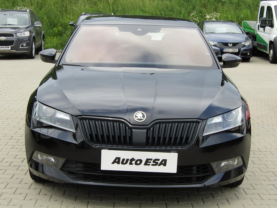 Škoda Superb III 2.0 TSi  4x4