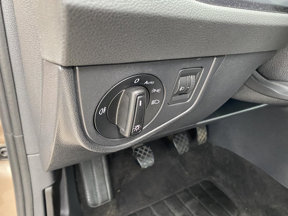 Volkswagen Polo 1.0 TGi Comfortline