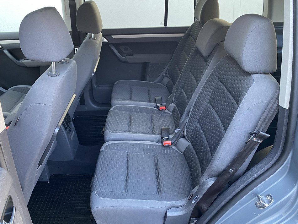 Volkswagen Touran 1.9 TDi 