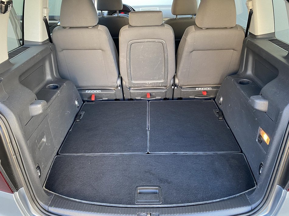 Volkswagen Touran 1.9 TDi 