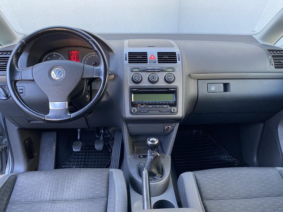 Volkswagen Touran 1.9 TDi 