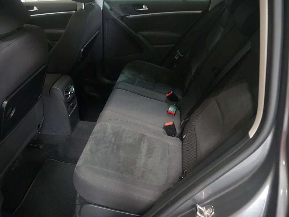 Volkswagen Tiguan 1.4 TSI 