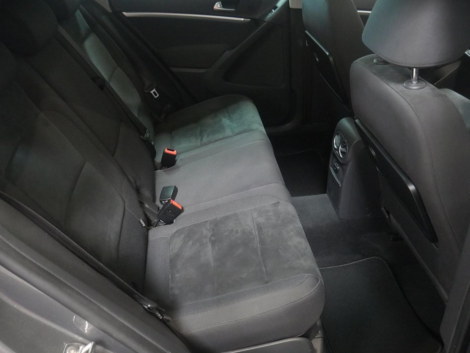 Volkswagen Tiguan 1.4 TSI 