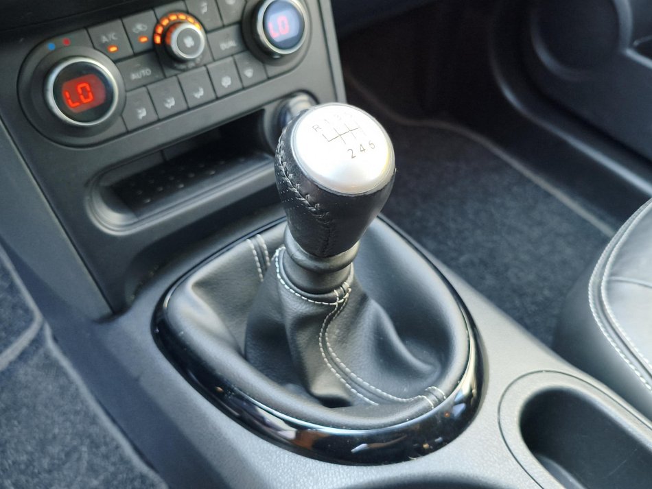 Nissan Qashqai 2.0 N-Connecta