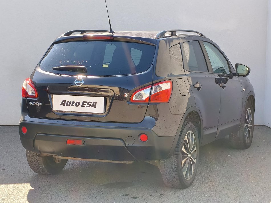 Nissan Qashqai 2.0 N-Connecta
