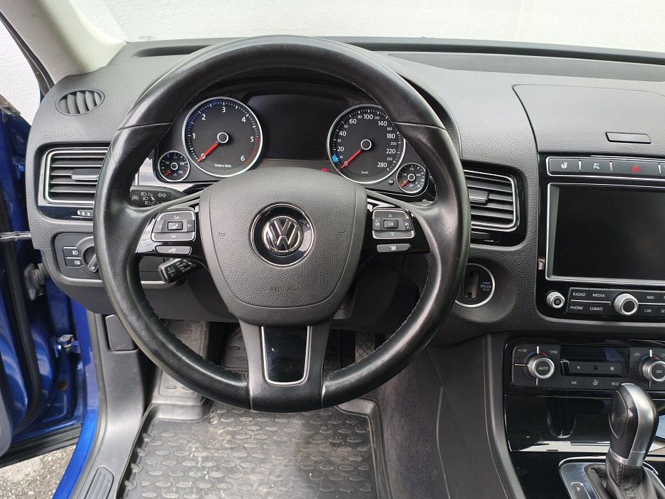 Volkswagen Touareg 3.0 TDi V6 