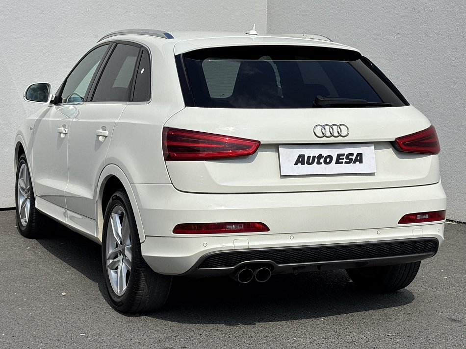 Audi Q3 2.0 TFSi S-line quattro