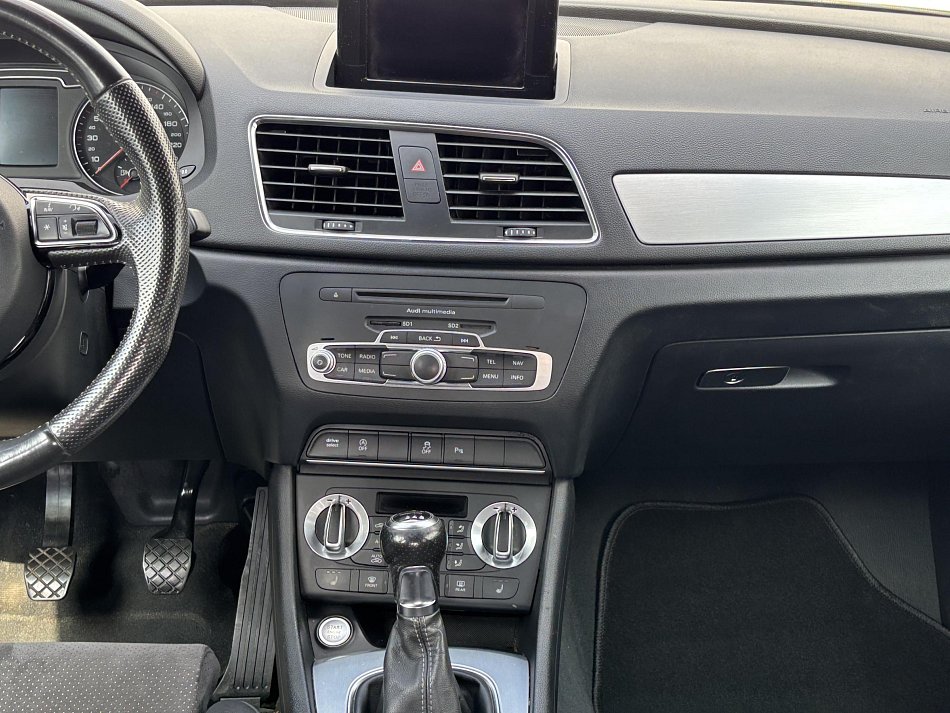 Audi Q3 2.0 TFSi S-line quattro