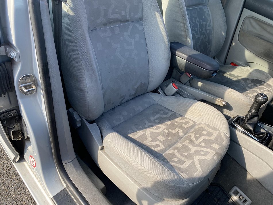 Volkswagen Golf 1.9 TDI 