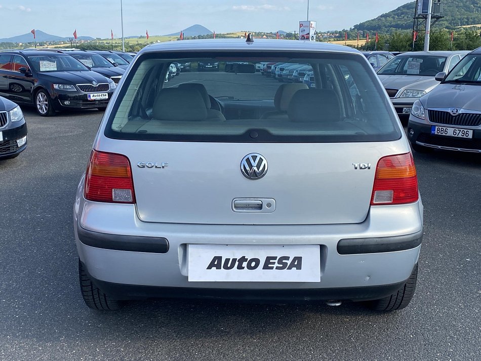 Volkswagen Golf 1.9 TDI 