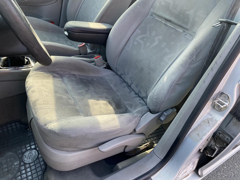 Volkswagen Golf 1.9 TDI 