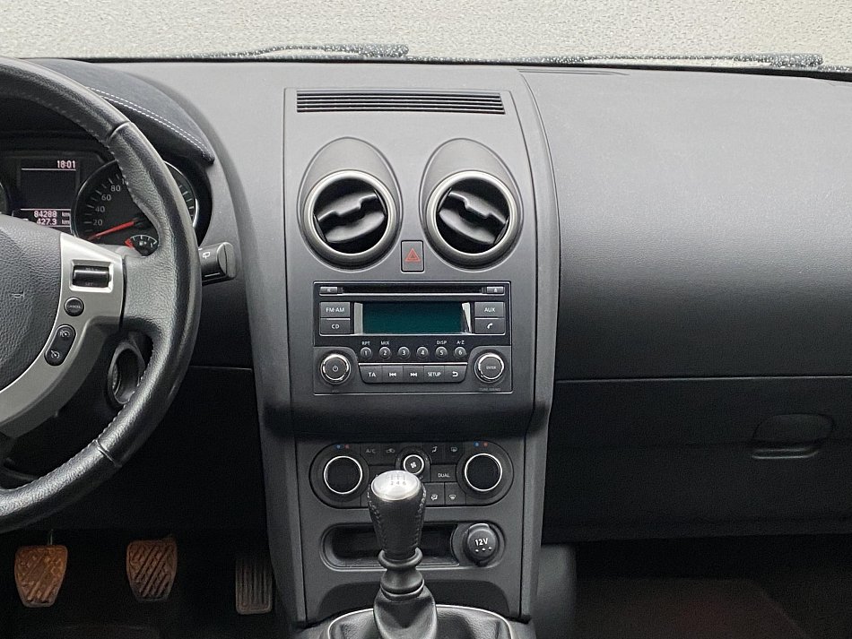 Nissan Qashqai 2.0i Acenta 4x4