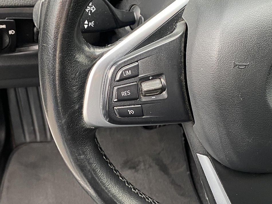 BMW Řada 2 1.5i  218 i