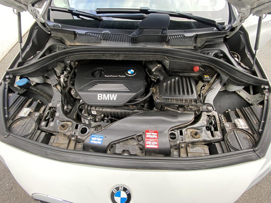 BMW Řada 2 1.5i  218 i
