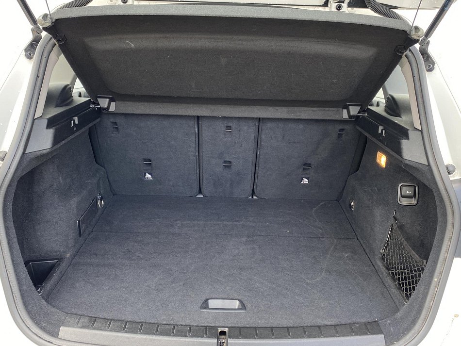 BMW Řada 2 1.5i  218 i