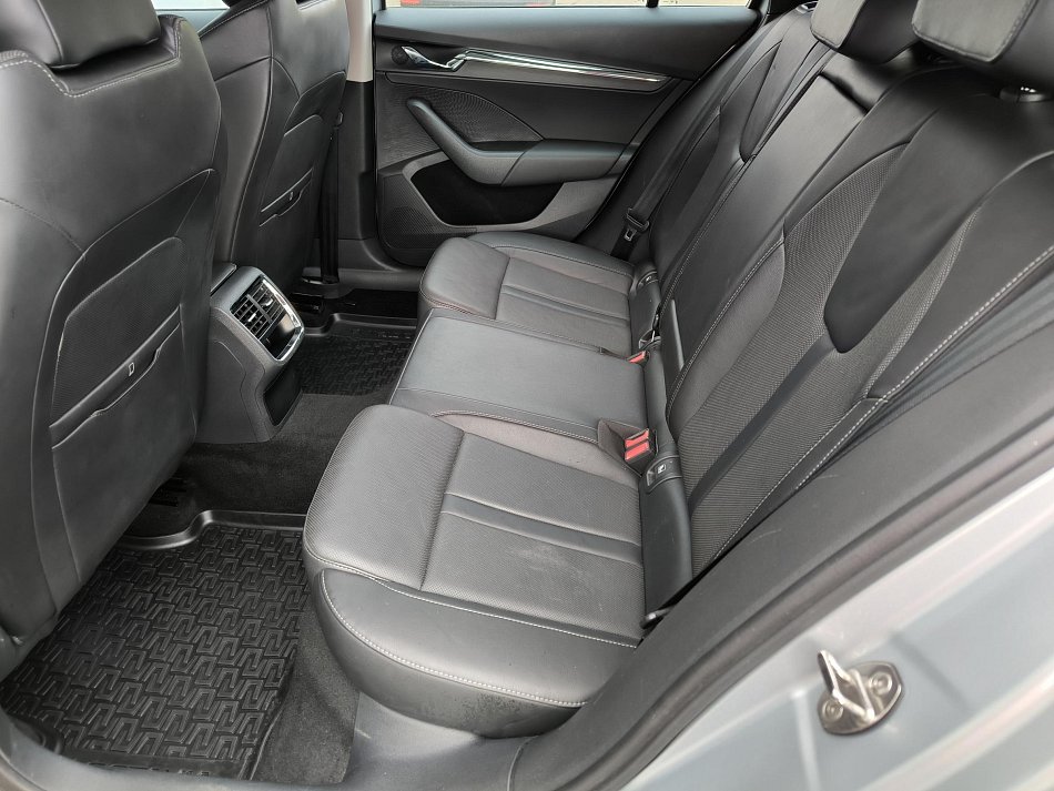 Škoda Octavia IV 2.0 TDi 