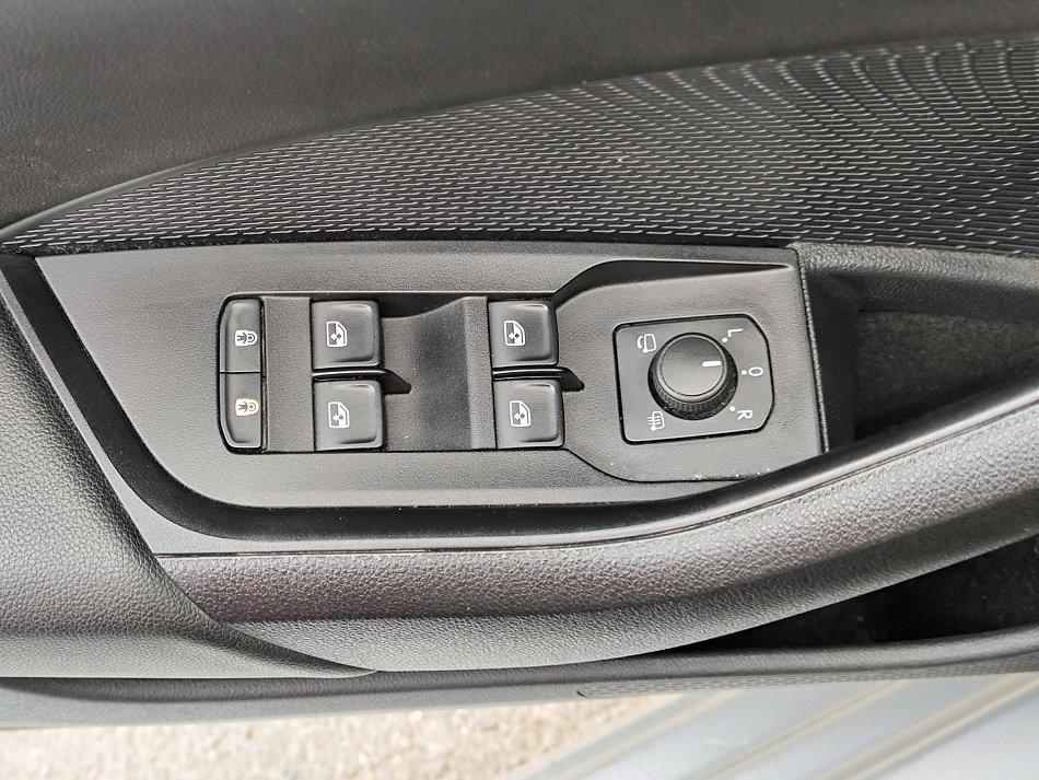 Škoda Octavia IV 2.0 TDi 