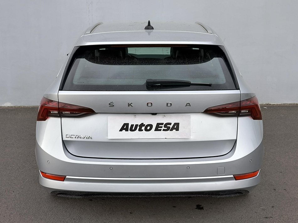 Škoda Octavia IV 2.0 TDi 