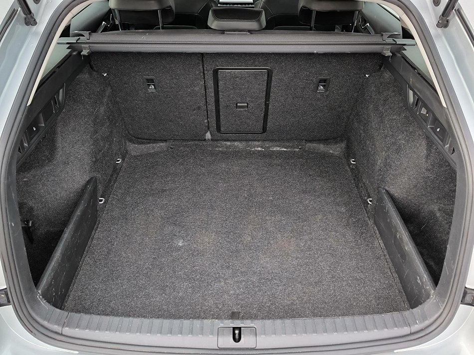 Škoda Octavia IV 2.0 TDi 