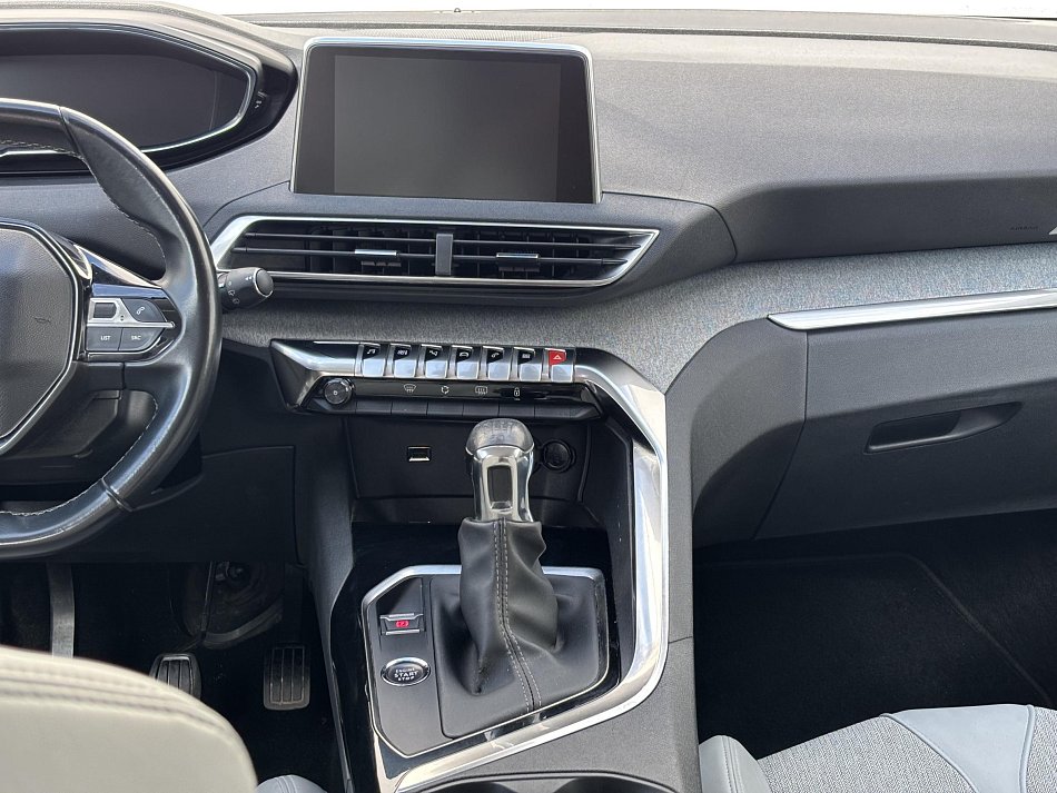 Peugeot 3008 1.5 HDi Allure