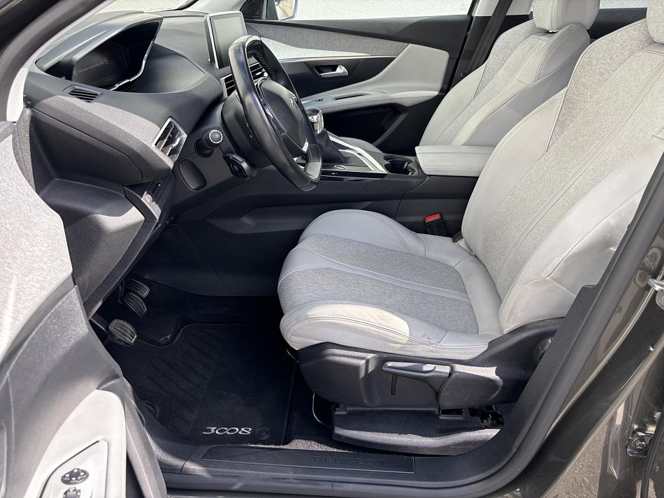 Peugeot 3008 1.5 HDi Allure