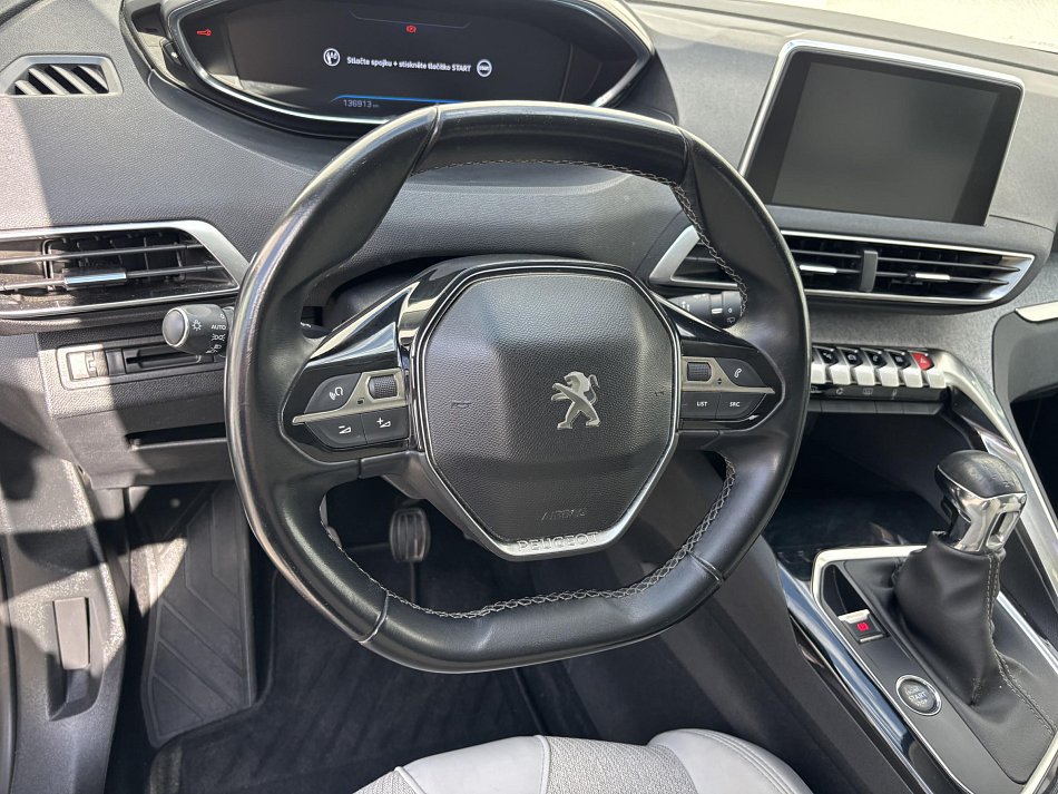Peugeot 3008 1.5 HDi Allure