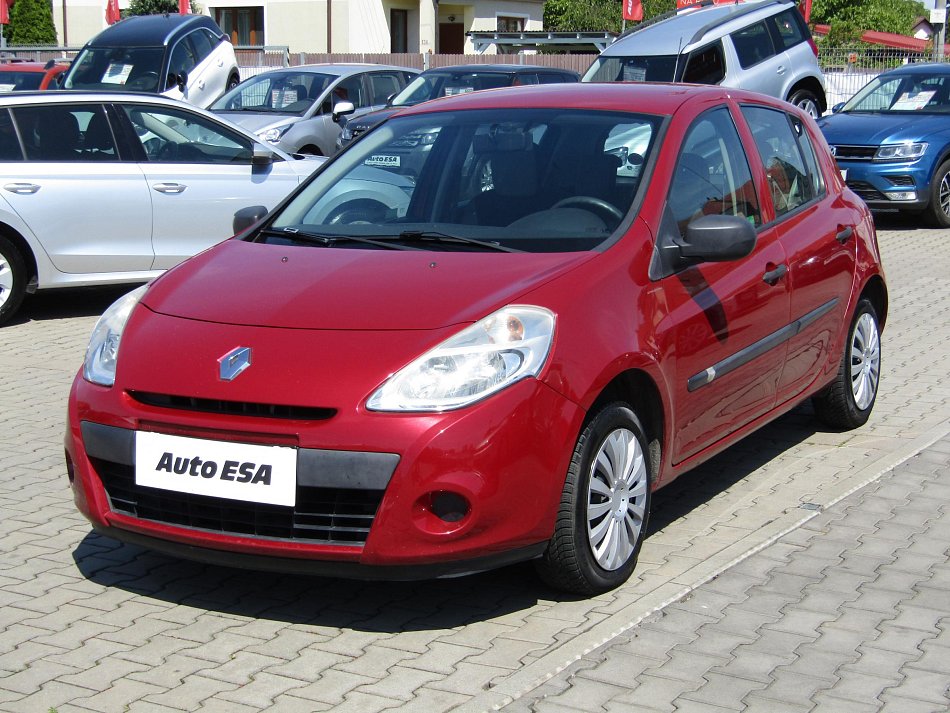 Renault Clio 1.2i 
