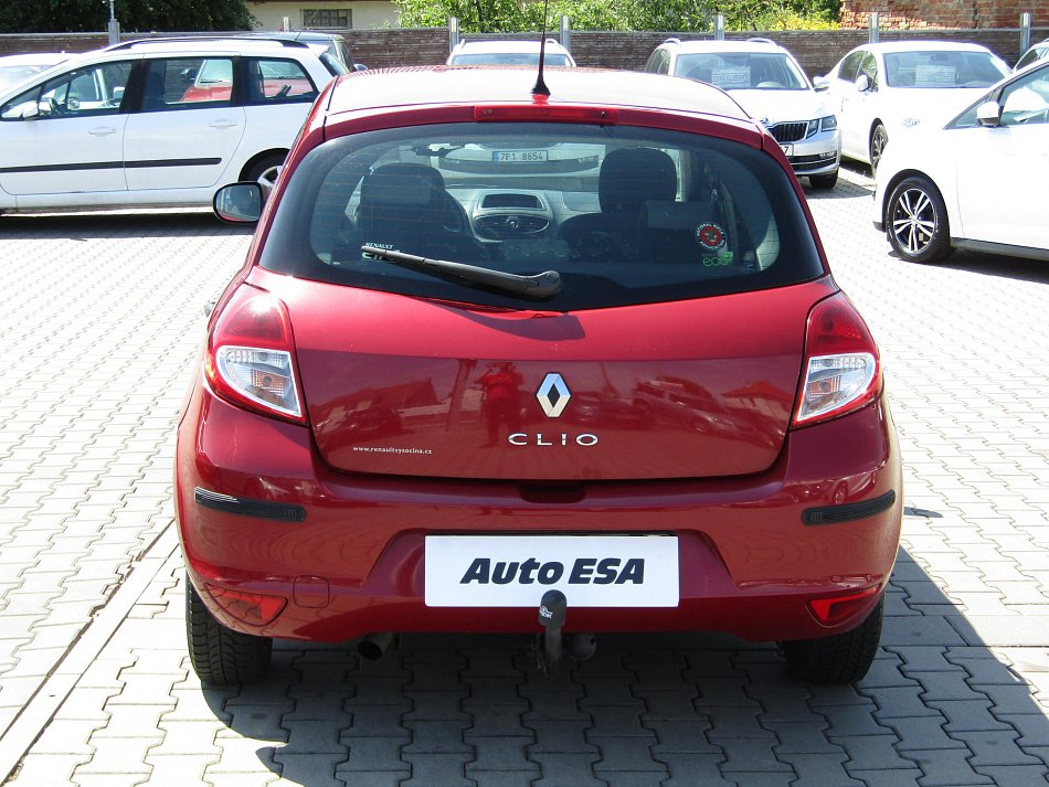 Renault Clio 1.2i 