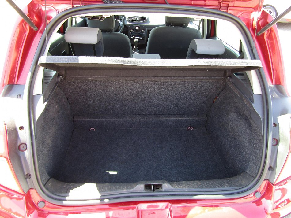 Renault Clio 1.2i 