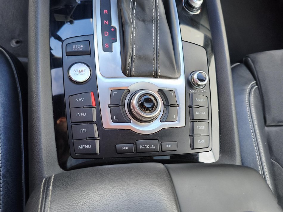 Audi Q7 3.0 TDI  quattro