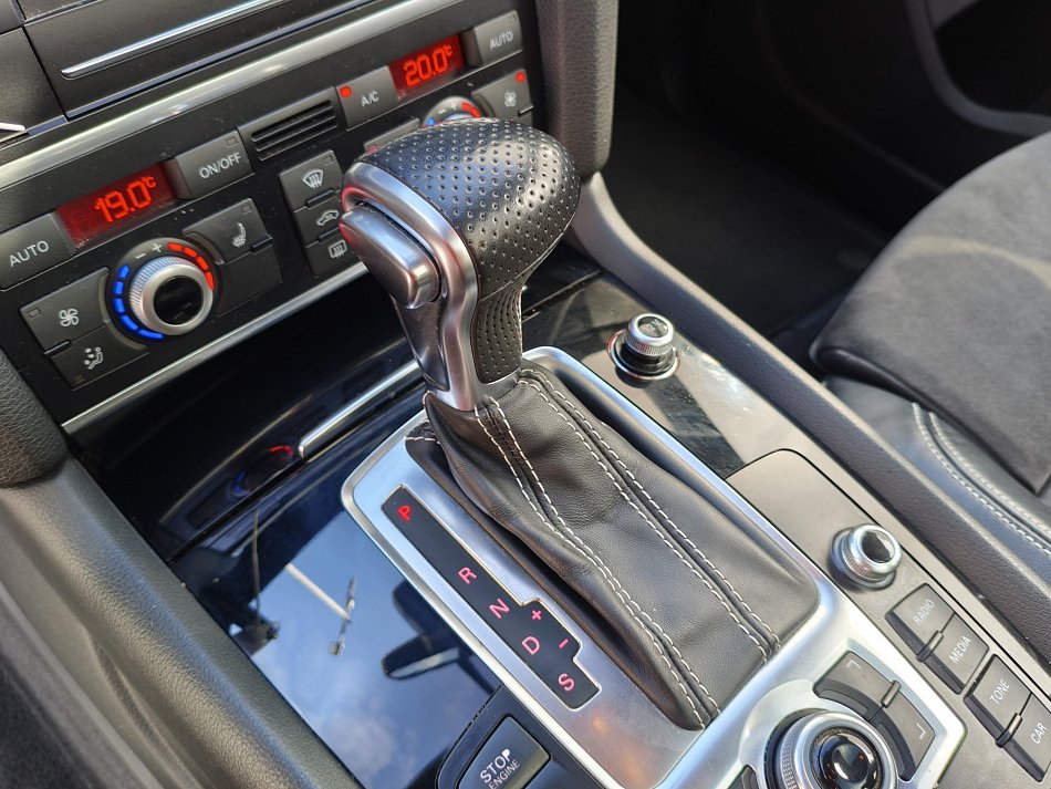 Audi Q7 3.0 TDI  quattro