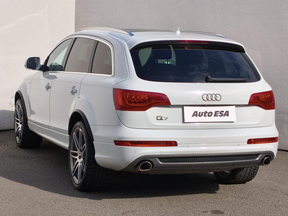 Audi Q7 3.0 TDI  quattro